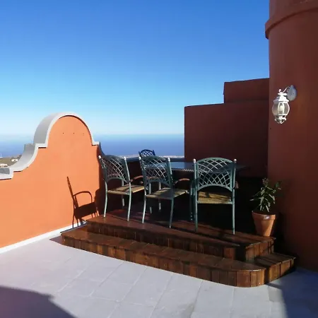 A Peaceful Getaway With Ocean View And Terrace *